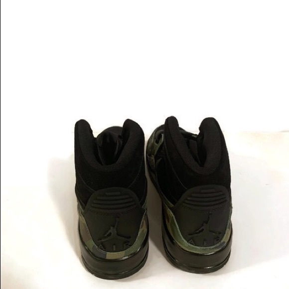 Air Jordan Legacy 312 Black/Camo Green-Black - Picture 3 of 4